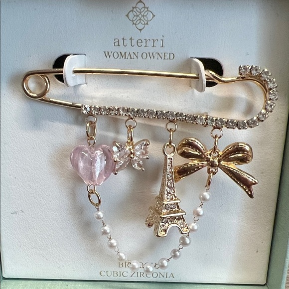 Atterri | Paris Motif Brooch ✨ - Picture 3 of 7